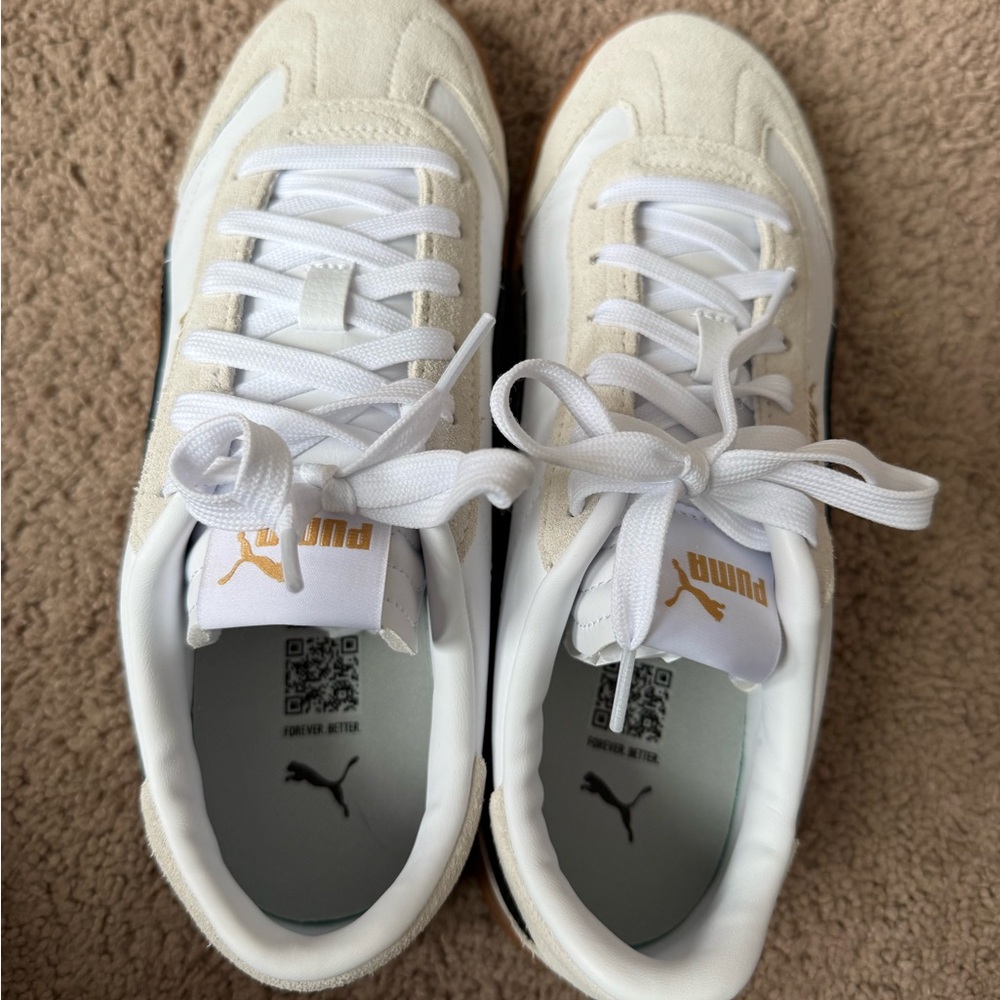 Brand New Puma Women’s Club 5v5 Suede White and Black Sneakers - Picture 6 of 10